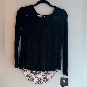 NWT| Floral Black Sweater- IZ Buyer- Women’s XS

27